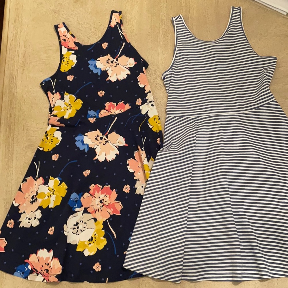 Dresses size medium 8